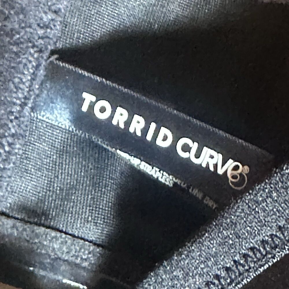 Torrid Curve Black Lace Strapless Underwire Bra 42DDD Convertible